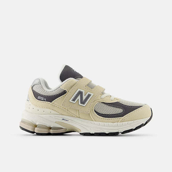 NEW BALANCE 2002