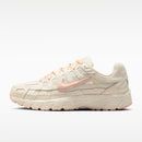 W NIKE P-6000