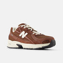 NEW BALANCE 740