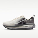 W NIKE VOMERO 18 SE