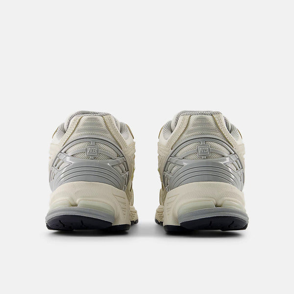NEW BALANCE 1906R