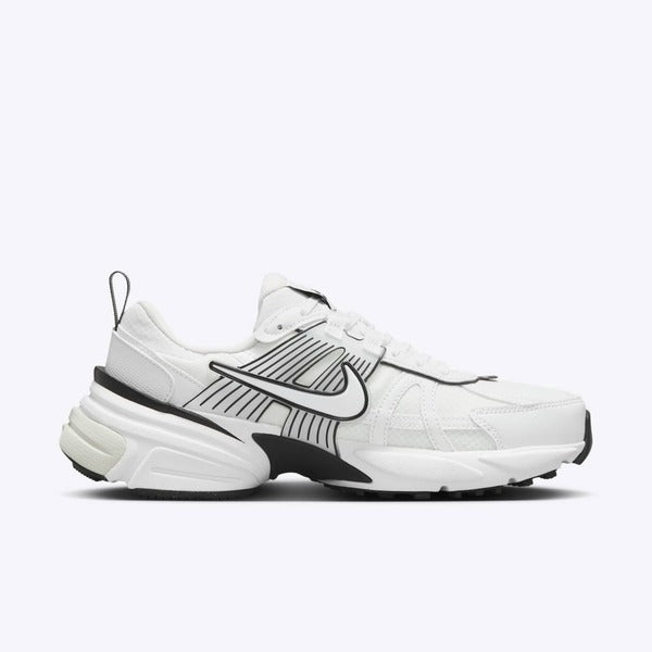 NIKE WMNS V2K RUN