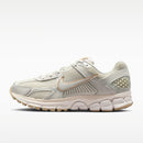 W NIKE ZOOM VOMERO 5