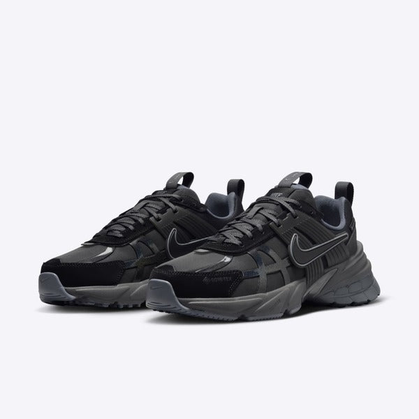 W NIKE V2K RUN GTX