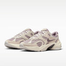 W NIKE AL8