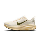 W NIKE VOMERO 18