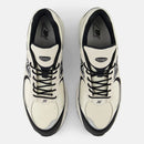 NEW BALANCE 2002R