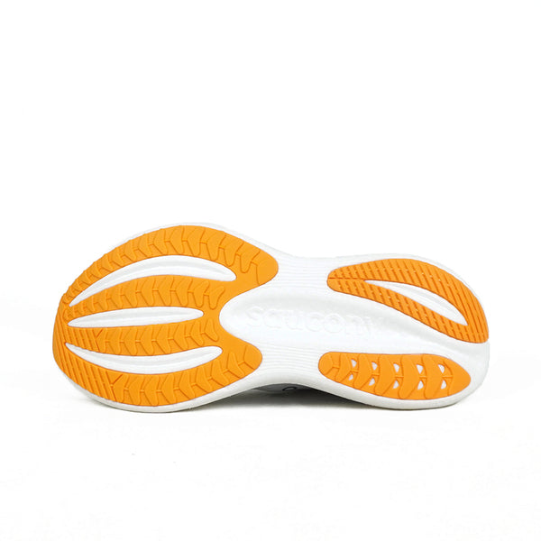 SAUCONY TRIUMPH 23