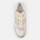 NEW BALANCE 740