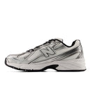 NEW BALANCE 740