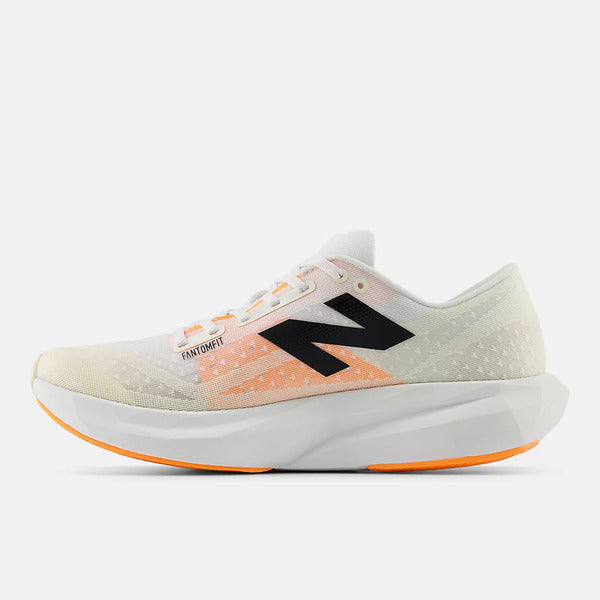 NEW BALANCE FUELCELL REBEL V4