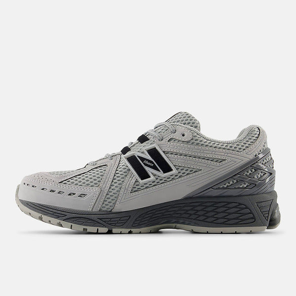 NEW BALANCE 1906R
