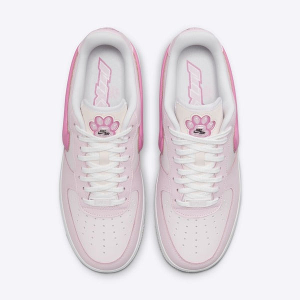 NIKE WMNS AIR FORCE 1 '07 LX