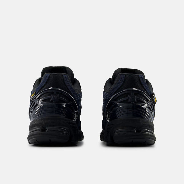 NEW BALANCE 1906R