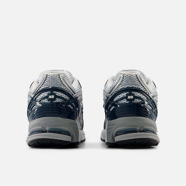 NEW BALANCE 1906R