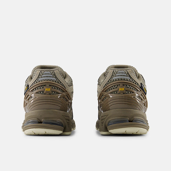 NEW BALANCE 1906R