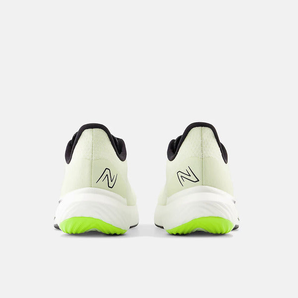 NEW BALANCE FUELCELL REBEL V3