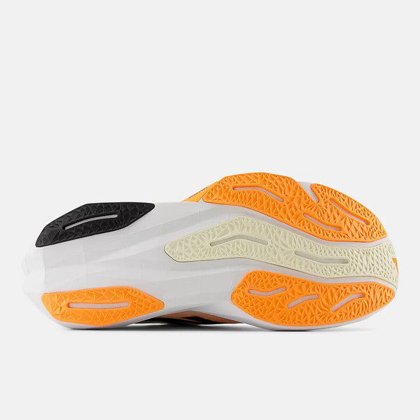 NEW BALANCE FUELCELL REBEL V4