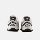 NEW BALANCE 204L