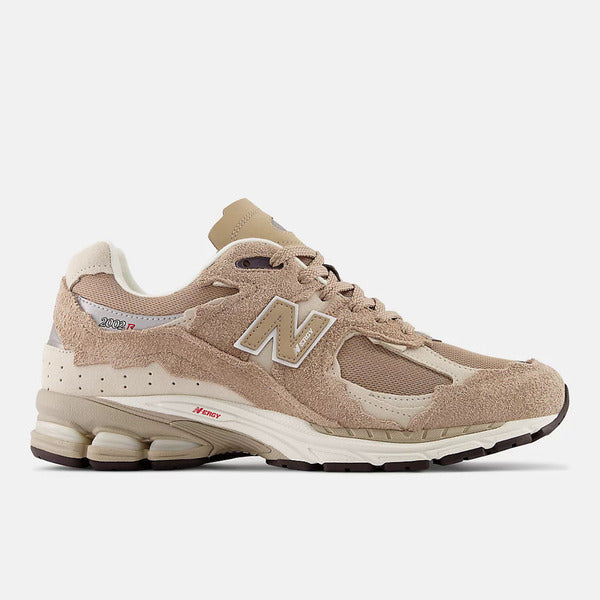 NEW BALANCE 2002R