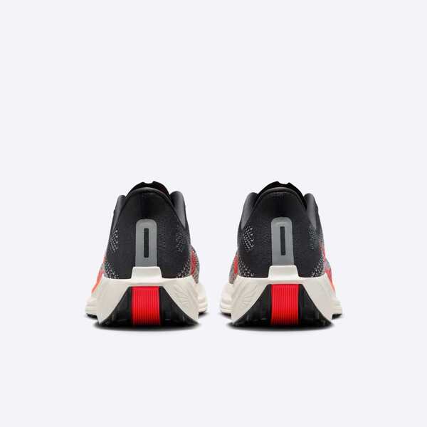 NIKE PEGASUS PLUS