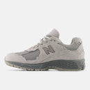 NEW BALANCE 2002
