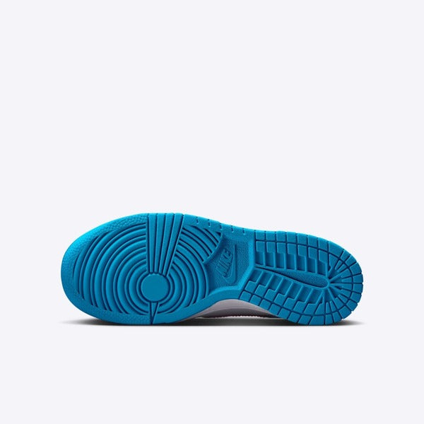 NIKE DUNK LOW BG