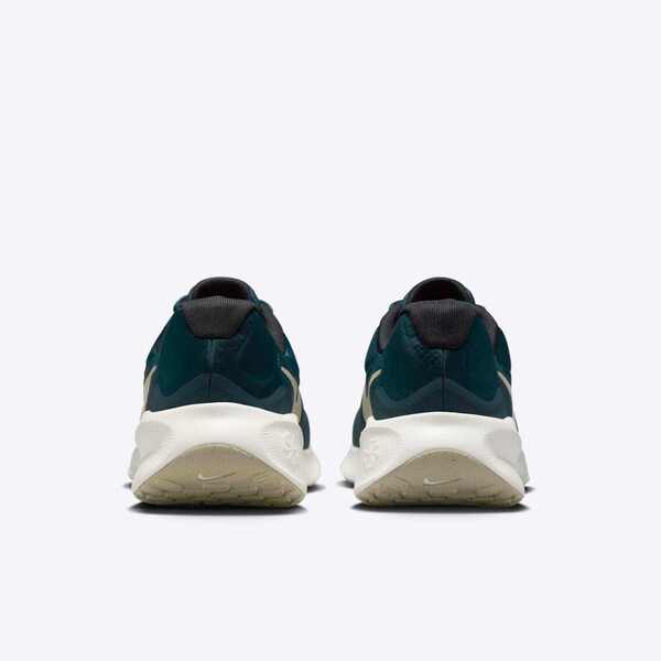 NIKE REVOLUTION 7