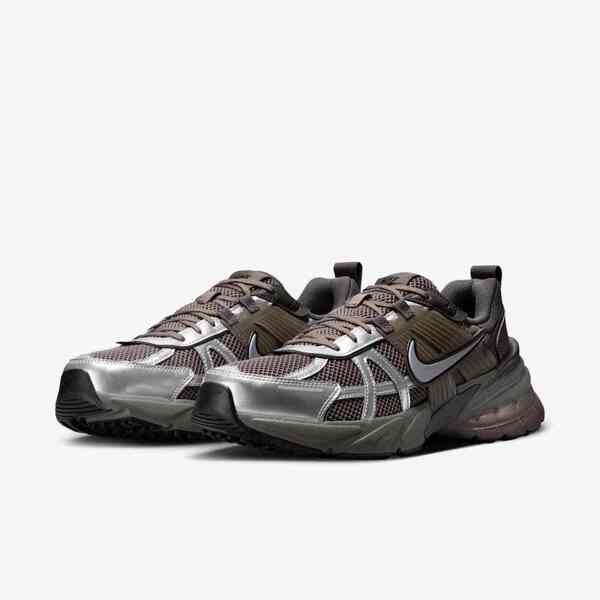 NIKE V2K RUN