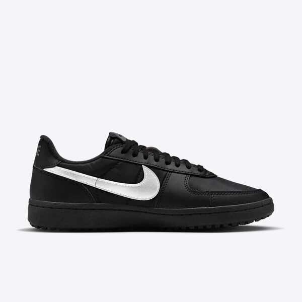 WMNS NIKE FIELD GENERAL