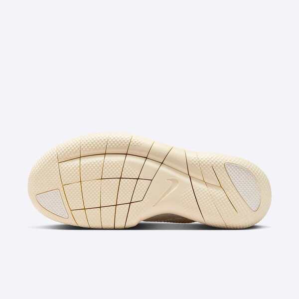 W NIKE FREE 2025