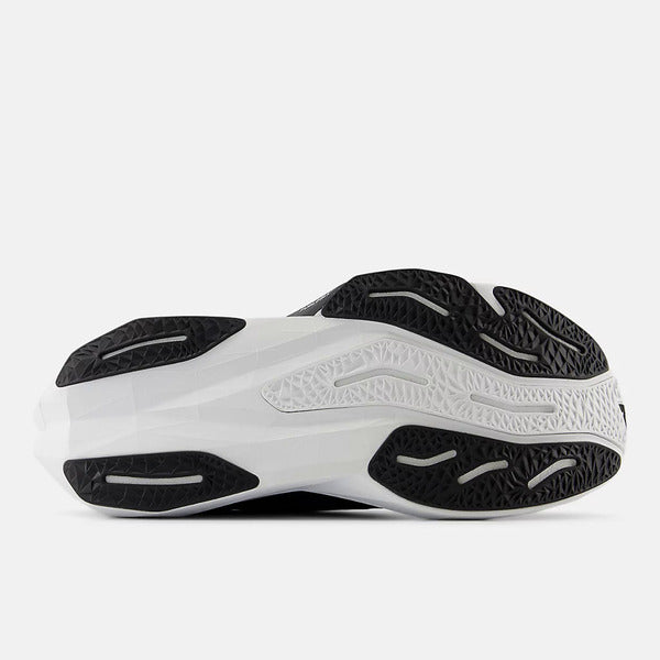 NEW BALANCE FUELCELL REBEL V4
