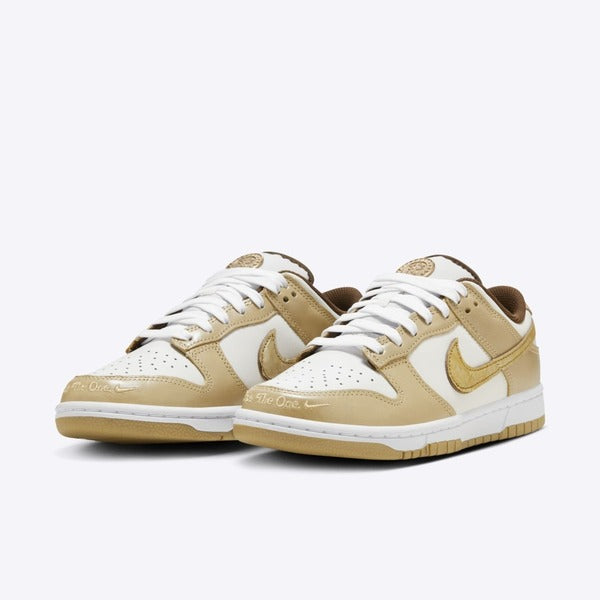 W NIKE DUNK LOW LX