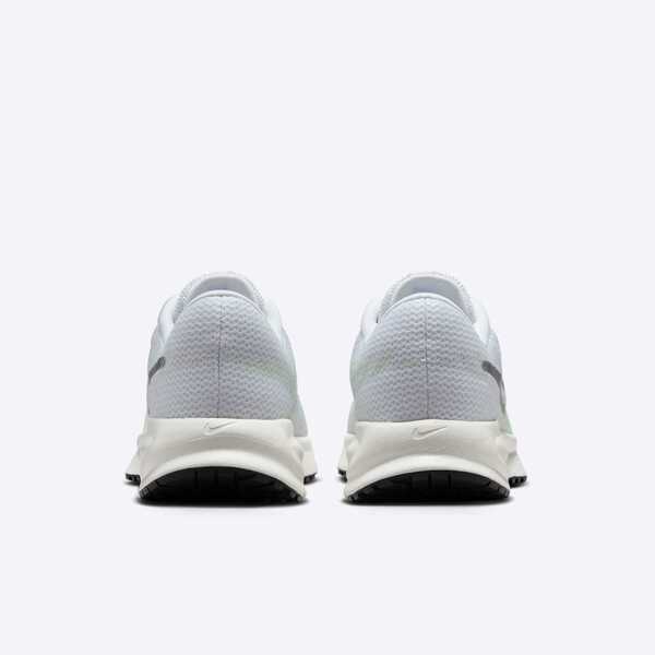 W NIKE RUN DEFY