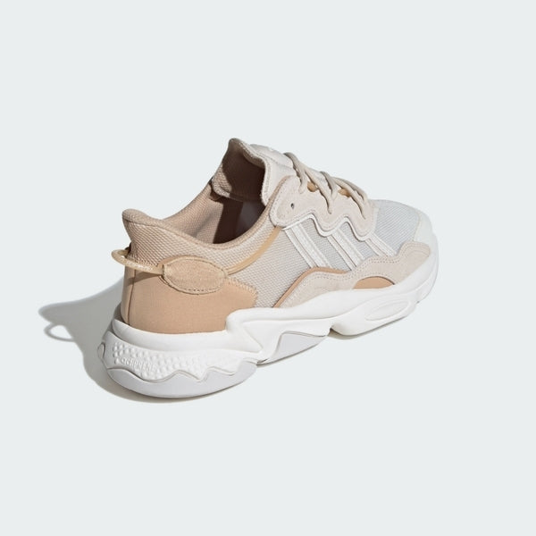 ADIDAS OZWEEGO