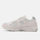NEW BALANCE 2002R