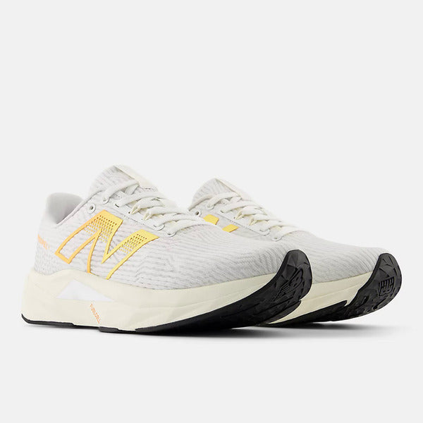 NEW BALANCE FUELCELL PROPEL V5