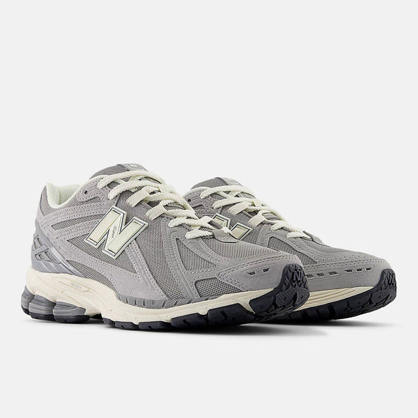 NEW BALANCE 1906R