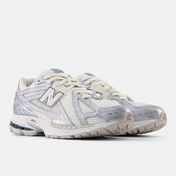 NEW BALANCE 1906R