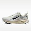 W NIKE VOMERO 18
