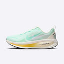 W NIKE VOMERO 18