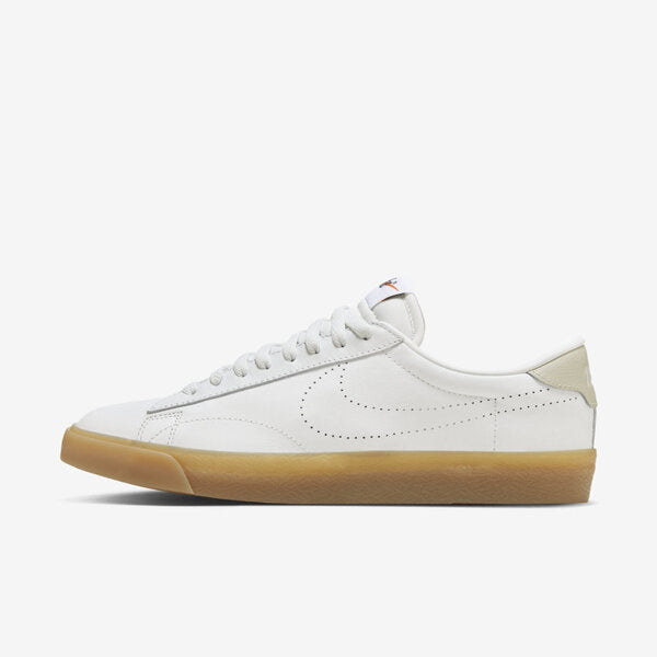 NIKE TENNIS CLASSIC AC
