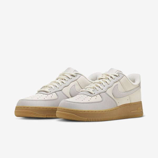 NIKE AIR FORCE 1 '07 WB