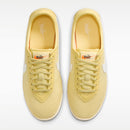 W NIKE ASTROGRABBER TXT