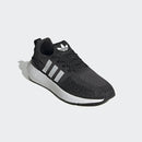 ADIDAS SWIFT RUN 22