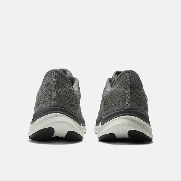 NEW BALANCE FUELCELL PROPEL V4