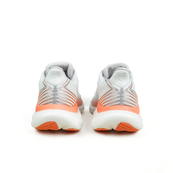 SAUCONY TRIUMPH 23
