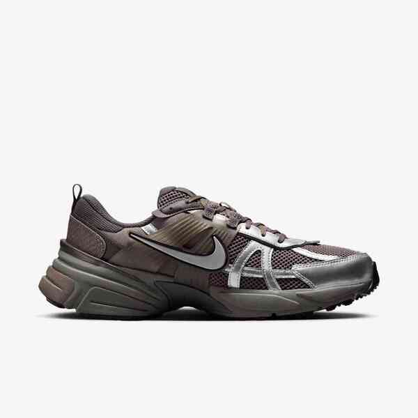 NIKE V2K RUN