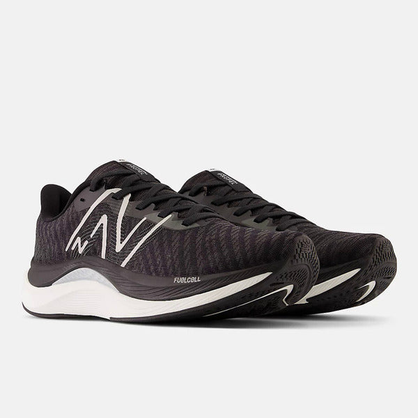 NEW BALANCE FUELCELL PROPEL V4