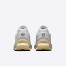 NIKE AIR MAX DN8